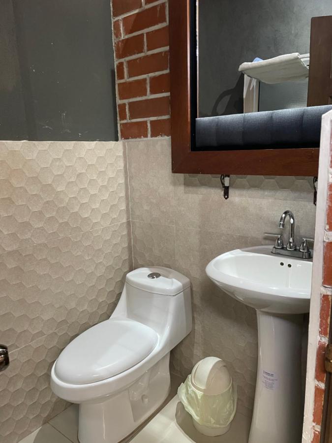Huehueloft1 Estacionamiento Y Wifi Apartment Huehuetenango Ngoại thất bức ảnh