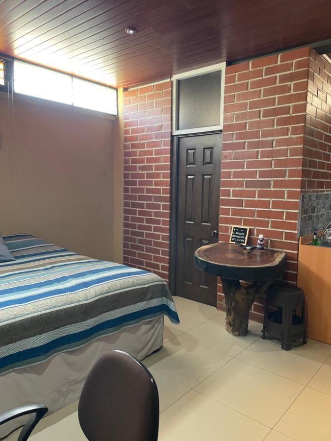 Huehueloft1 Estacionamiento Y Wifi Apartment Huehuetenango Ngoại thất bức ảnh